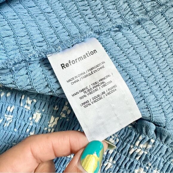 Reformation Pinto Floral Top in Lassen Blue Size Large - Picture 7 of 8